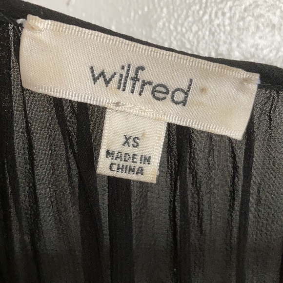 Wilfred black sheer sleeveless blouse with tie front - Picture 2 of 5